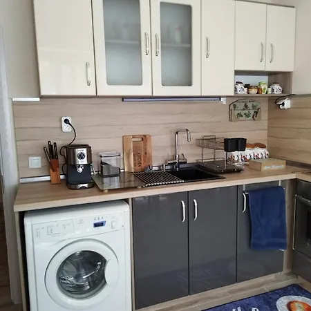 Comfort Near The アパート *